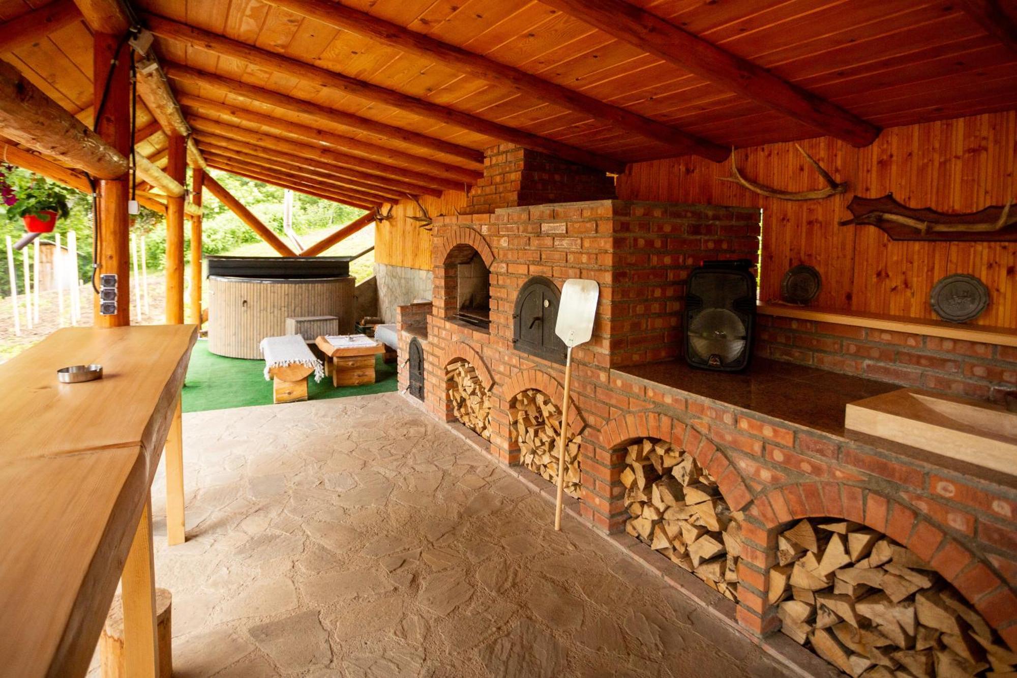 Casa Rumelia Paltineni Экстерьер фото